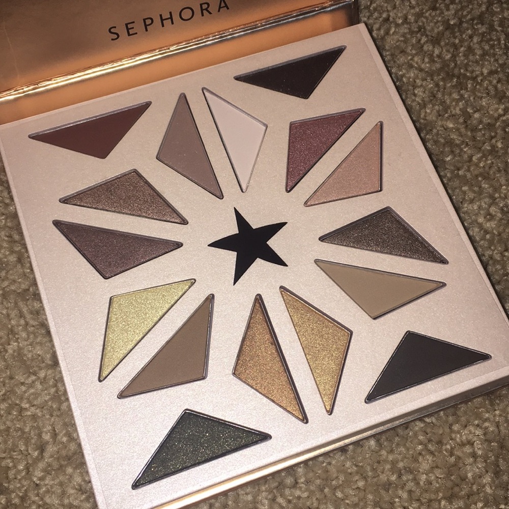 BRAND NEW Sephora Seeing Stars Palette.